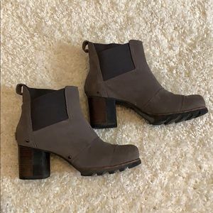 SOLD!  Sorel booties